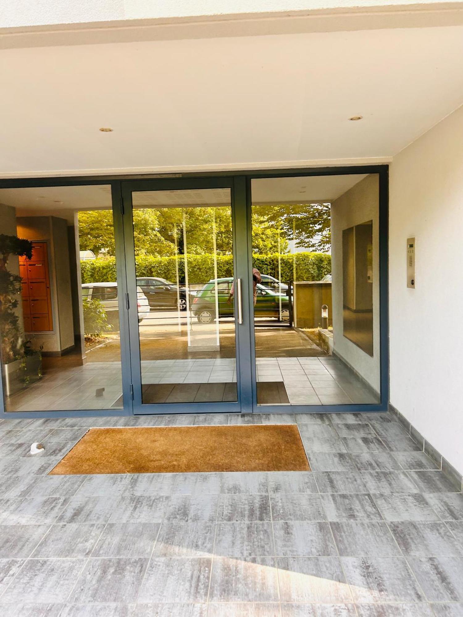 Chambre Prive Classe Villeurbanne Exterior photo